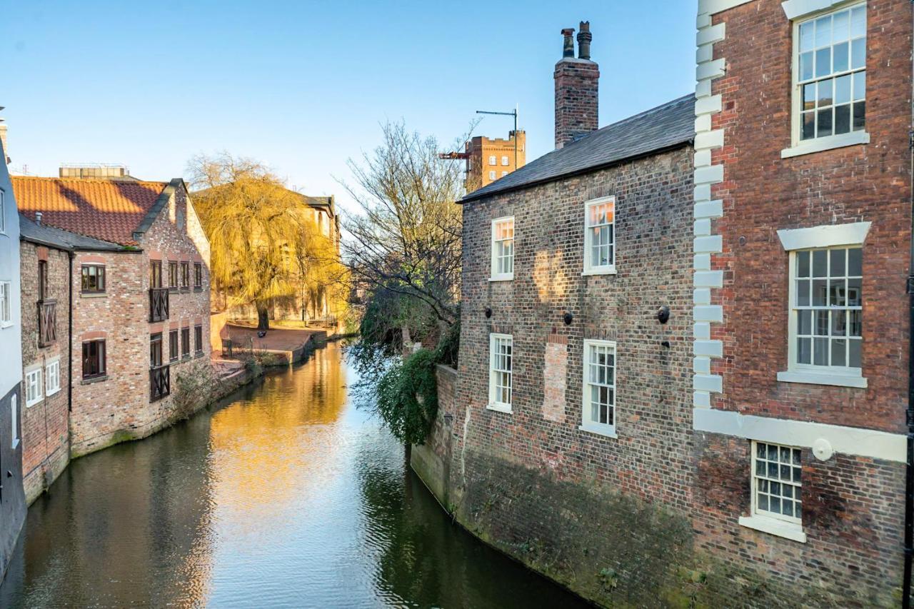Walmgate Riverside Appartamento York Esterno foto